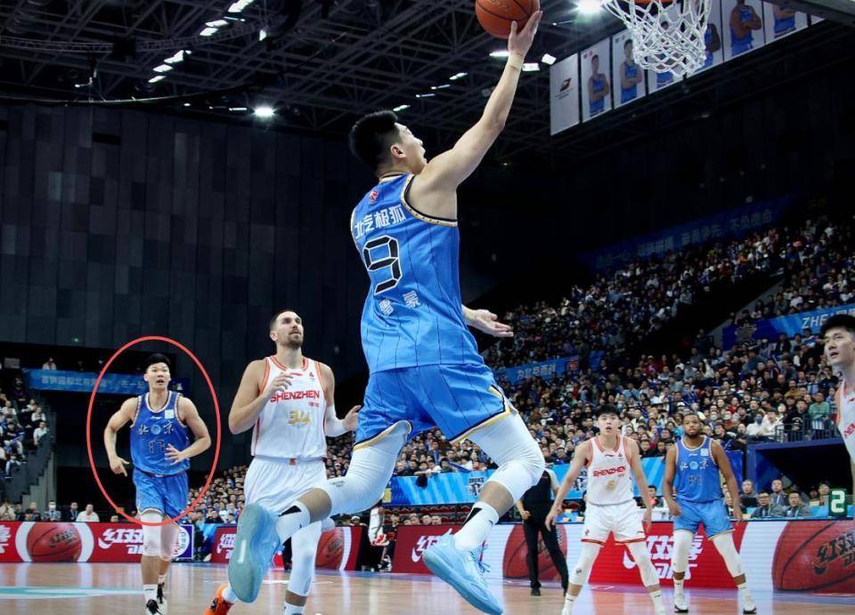 乐鱼官网-中超浙江队外援布彭扎坠楼身亡