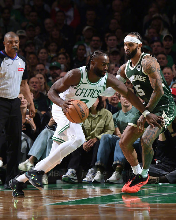 乐鱼-凯尔特人团队默契,战胜对手继续领跑是哪一集